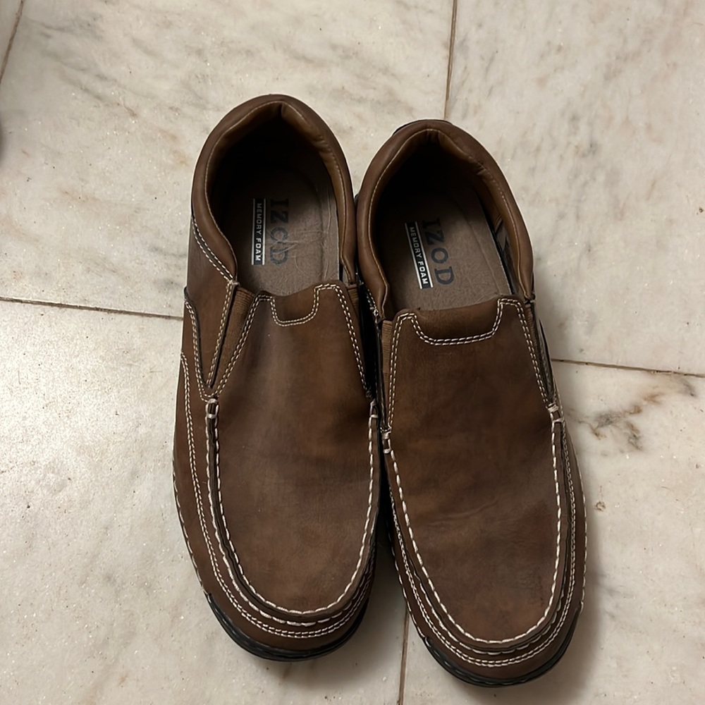 IZOD Mens Shoes